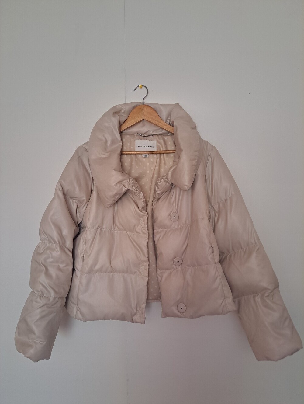 Banana Republic Light Beige Puffer Jacket with Oversized Collar